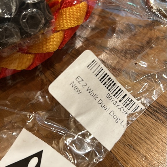 EZ 2 Walk Dual Dog Leash. NEW with tags. - Picture 7 of 8